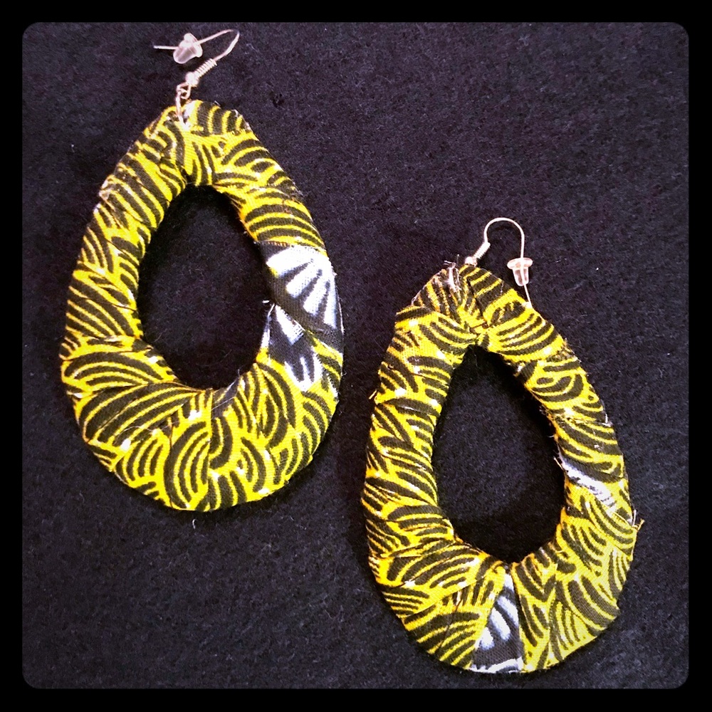 Kenta cloth yellow print earrings